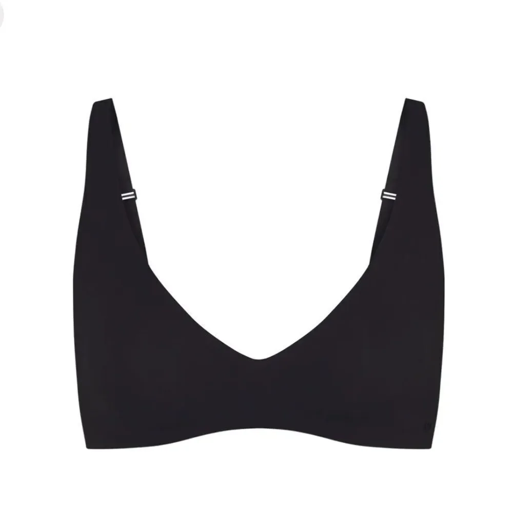SKIMS‎ PLUNGE BRA ONYX SMALL NWT IN PACKAGING - Picture 2 of 7